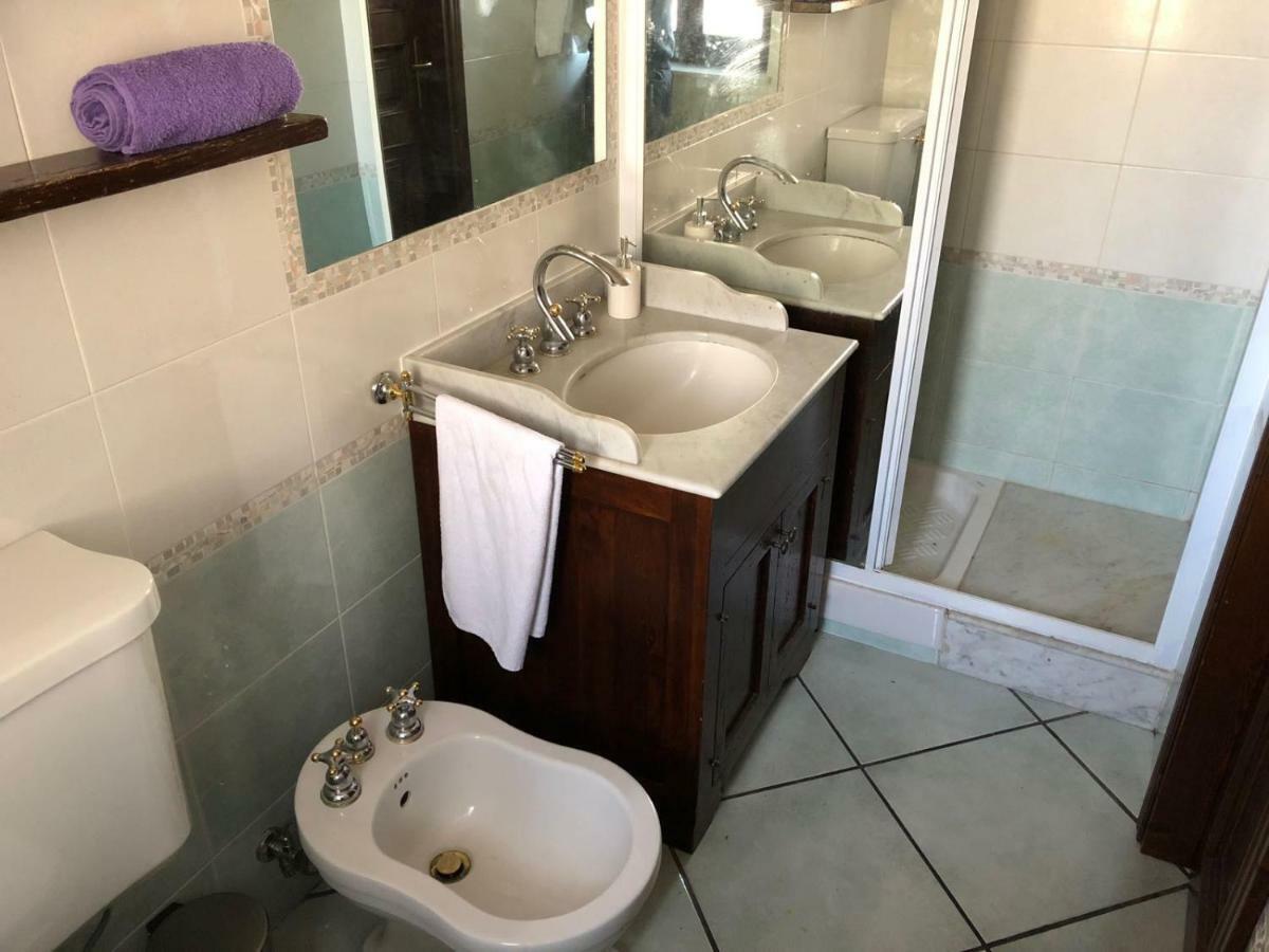 Adele'S Apartment - Mulinia Residence Ачиреале Екстериор снимка